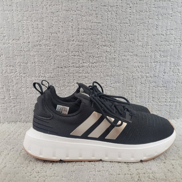 Adidas Swift Run Men's Size US 10 Black Gum Low Top Textile Athletic Sneakers - Picture 1 of 11